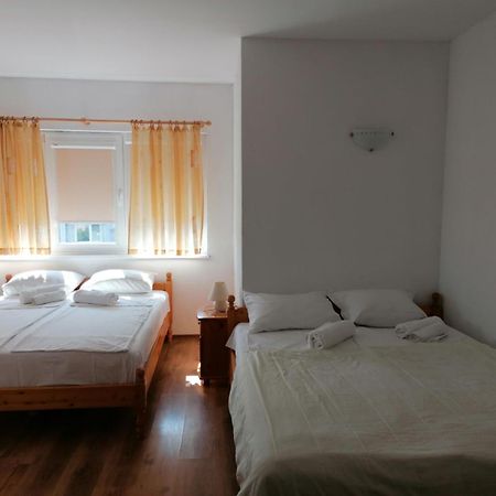 Guest House Sokratovi Obsor Exterior foto