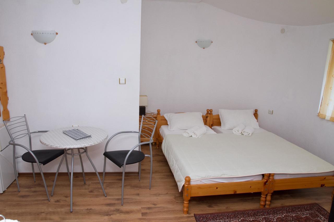 Guest House Sokratovi Obsor Exterior foto